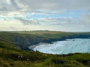 best cove in cornwall